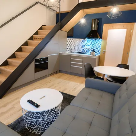 2. Apartman Na Fare Mezonet Лоучна-над-Десноу Екстер'єр фото