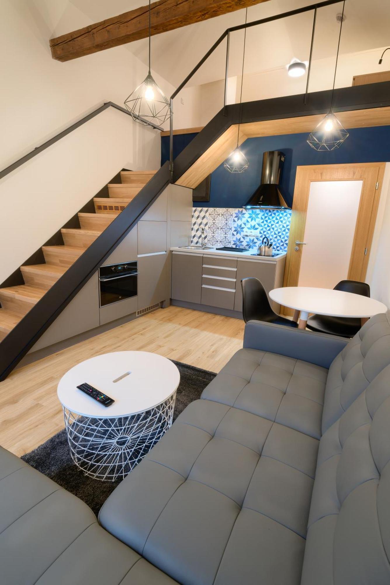 Apartment 2. Na Fare Mezonet Loucna nad Desnou