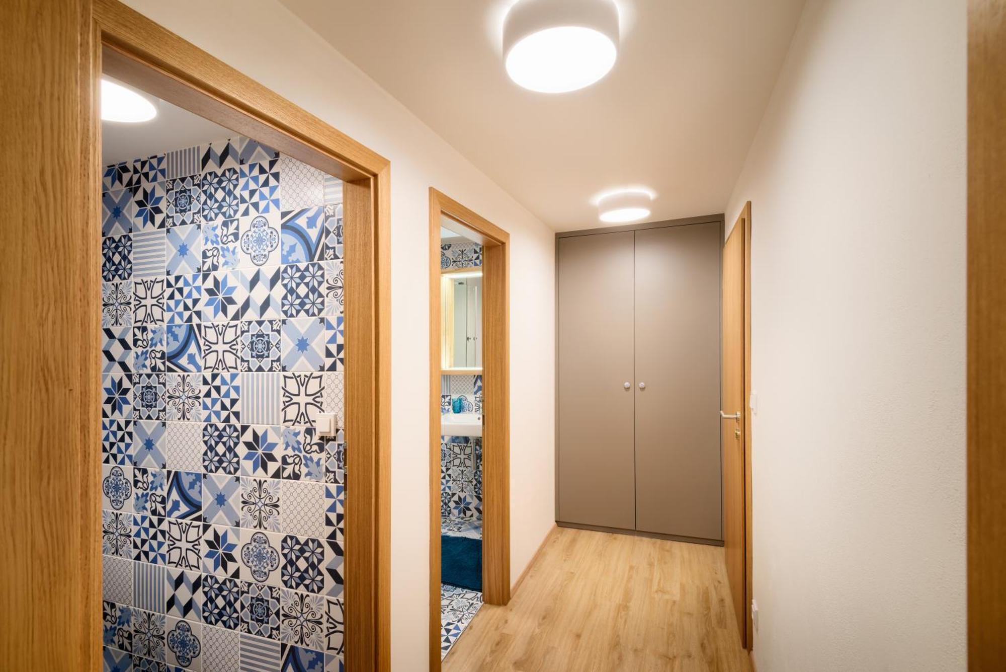 2. Na Fare Mezonet Apartment