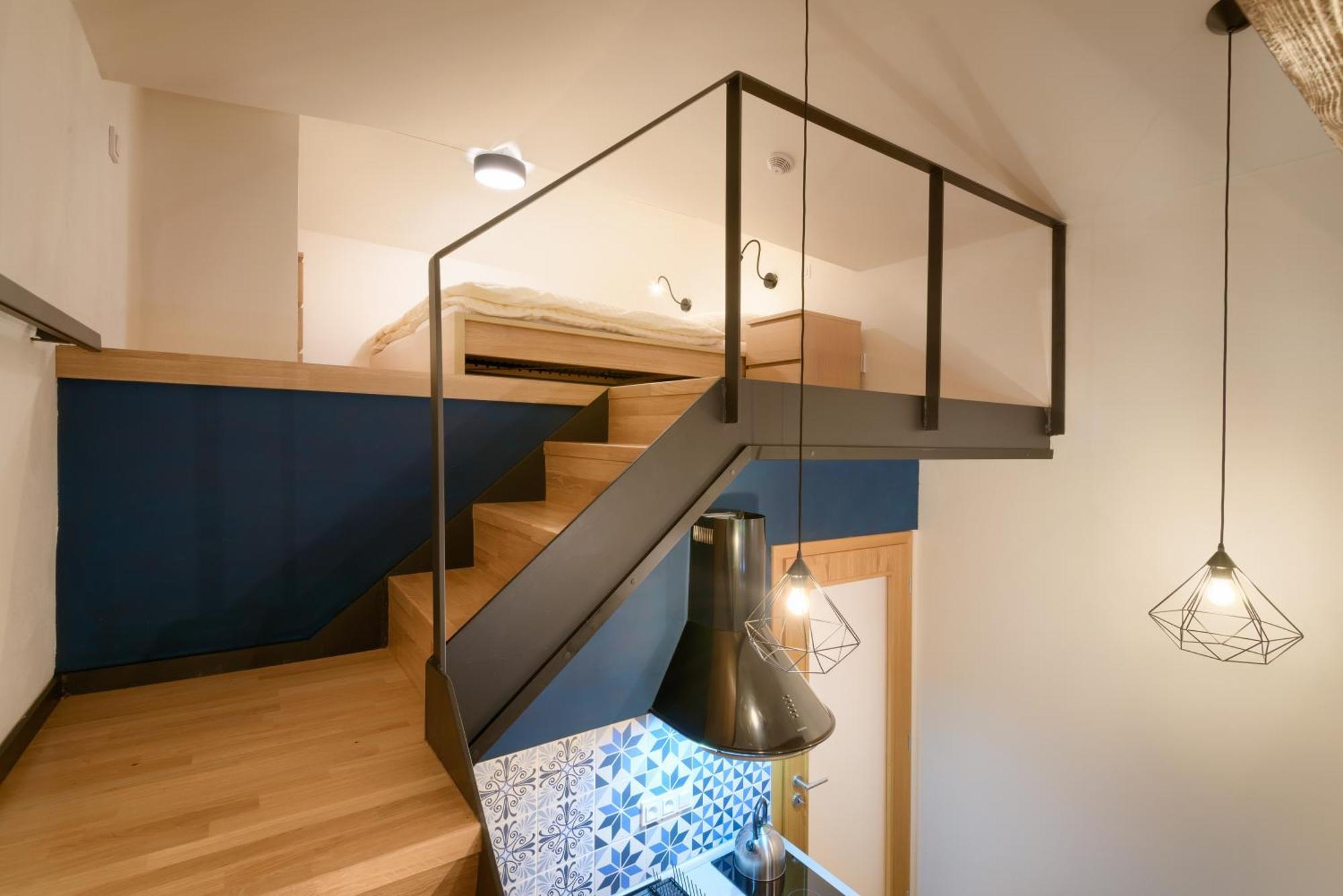 2. Na Fare Mezonet Apartment